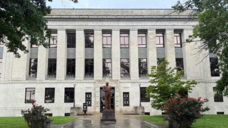 Proibição de caixas eletrônicos de criptomoedas no Tennessee entra em vigor após tribunal federal rejeitar recurso de emergência