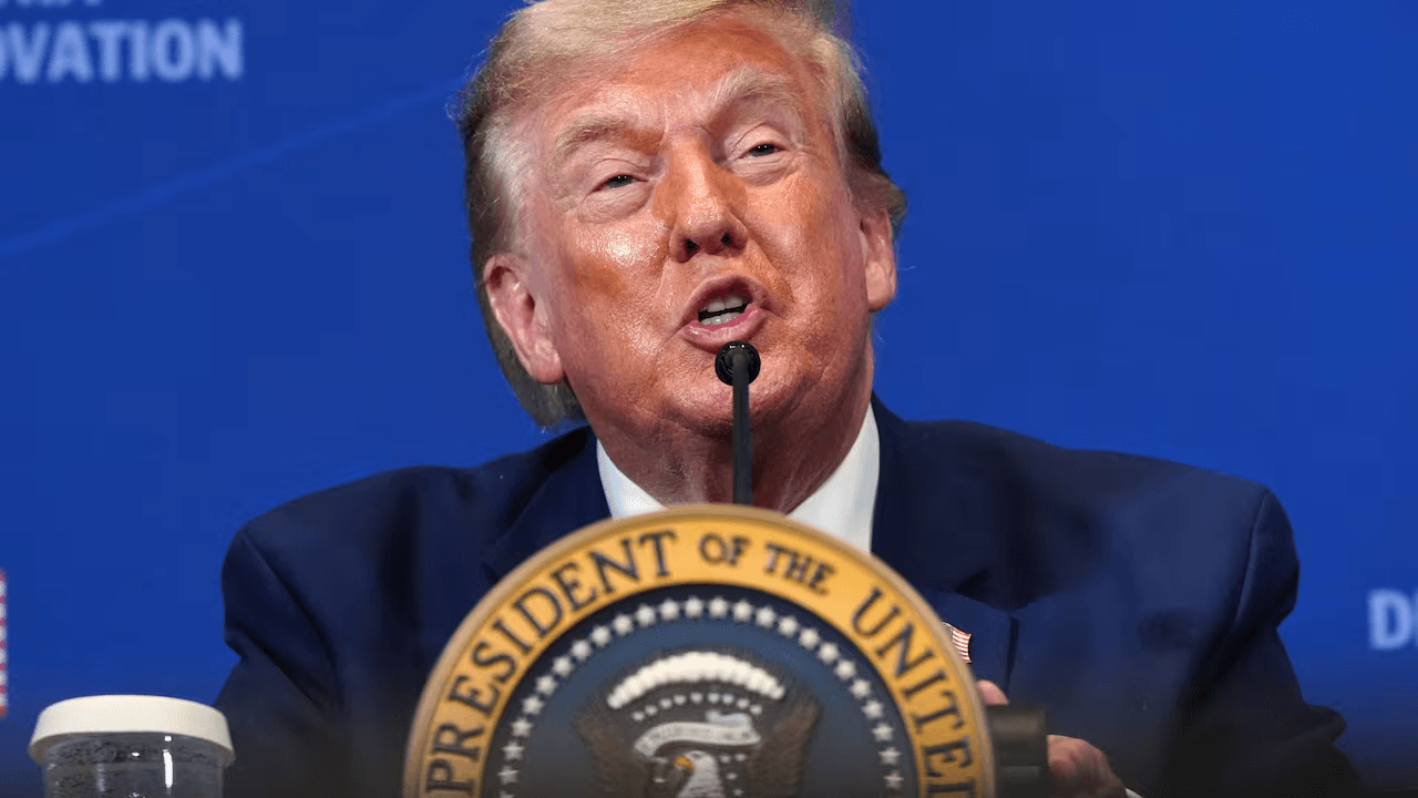 Operator Teleprompter Trump Terancam Larangan Berdagang Setelah Diduga Mendapat Keuntungan Tak Terduga Senilai $100K dari Kalshi: Laporan