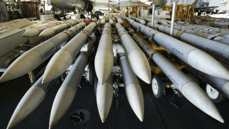Trump Warns of 1,000 Missiles Aimed at Iran as Bitcoin Holds Near $64,000