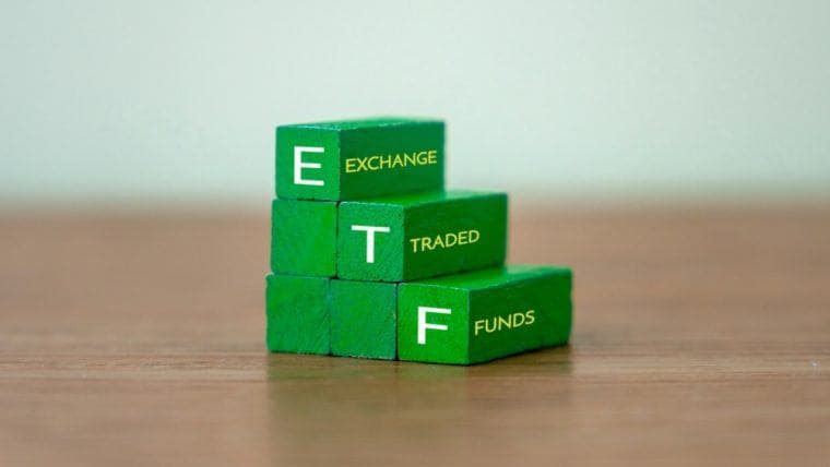 ETF-ji za bitcoin in ether so pritegnili 706 milijonov dolarjev, saj je povpraševanje po kriptovalutah močno naraslo