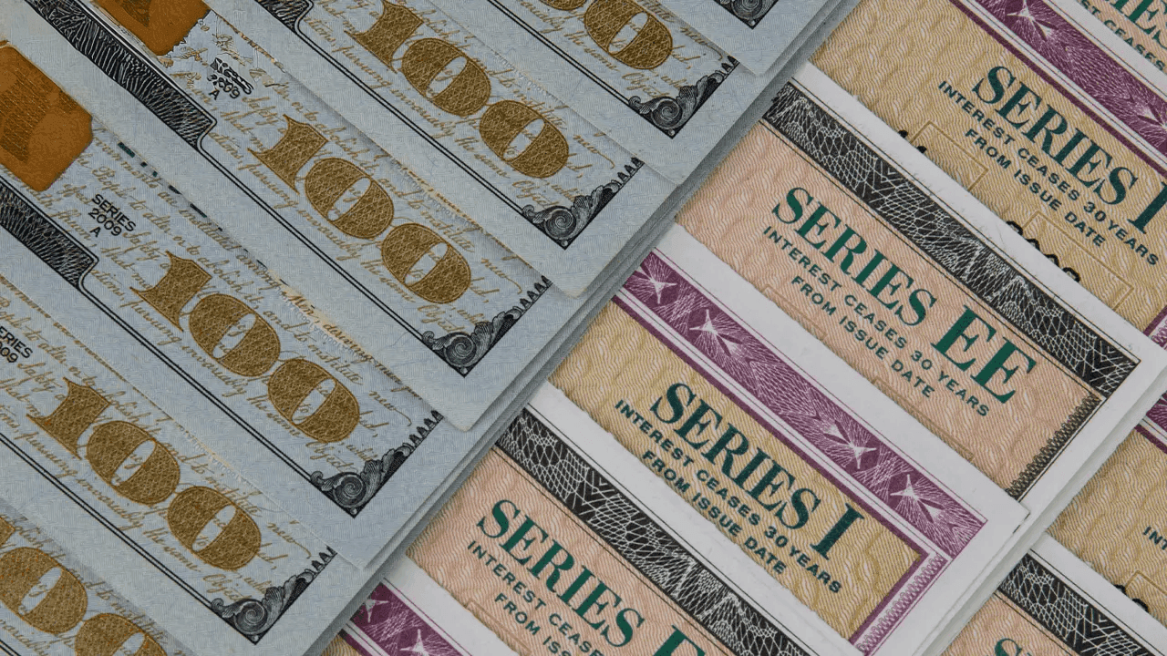 Treasury Doubles Long-End Buybacks as Bitcoin and US Stocks Advance