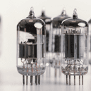 A 460-Vacuum-Tube Computer Shows What Modern Laptops Hide