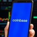 Fake Coinbase Texts Led to $900K Bitcoin Theft, US Seeks Seized Crypto