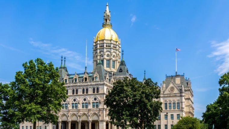 Connecticut AG utsteder kryptovarsel etter at investor taper 200 000 dollar