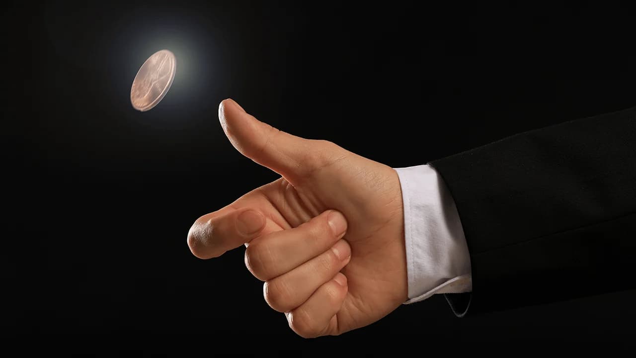 Fed’s Next Rate Move Has Traders Staring at a Coin Toss