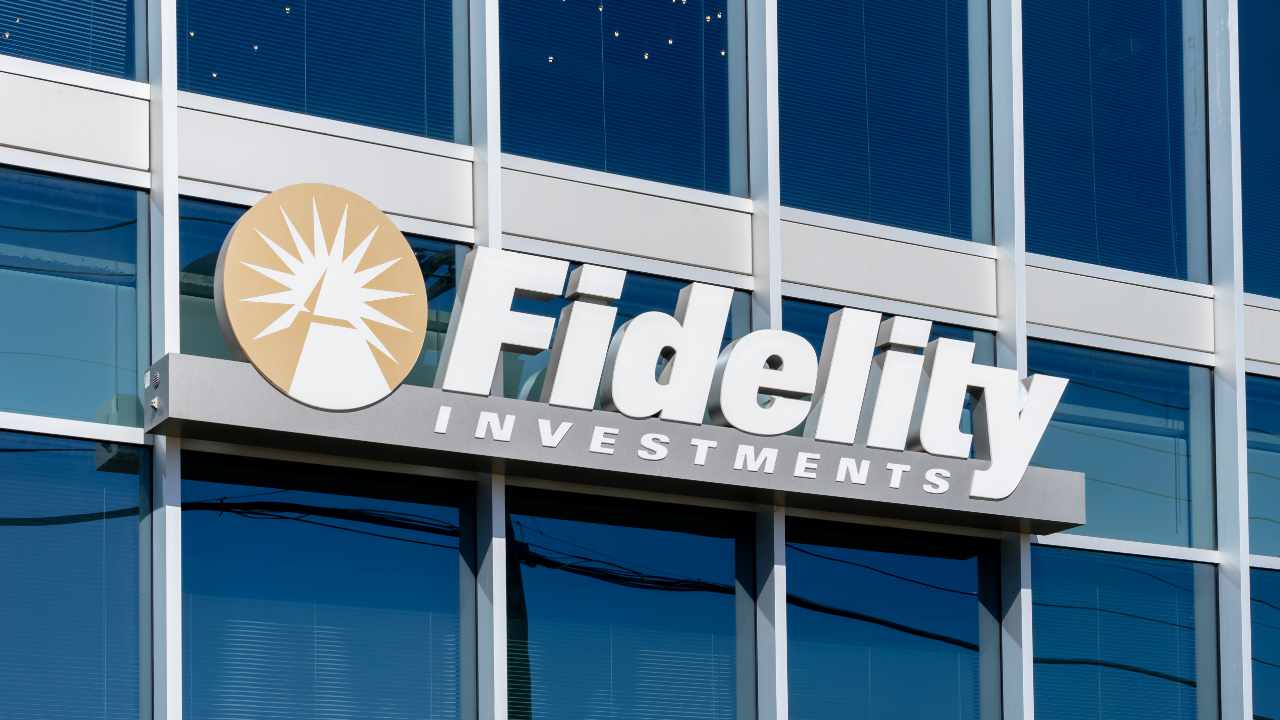 Fidelity Warns Bitcoin's Private Keys Face Future Quantum Risk