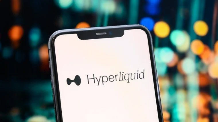 Společnost Hyperliquid dosáhla obratu 429 milionů dolarů, zatímco cena akcie HYPE dosáhla historického maxima 95 dolarů