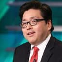 Tom Lee optimista kilátásokat jósol a következő 12 hónapra, miközben a Wall Street egyre inkább befogadja a kriptovalutákat
