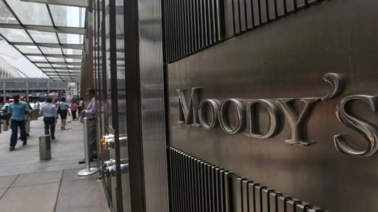 Ripple's RLUSD Wins Historic Moody's Rating After US Bank Approval
