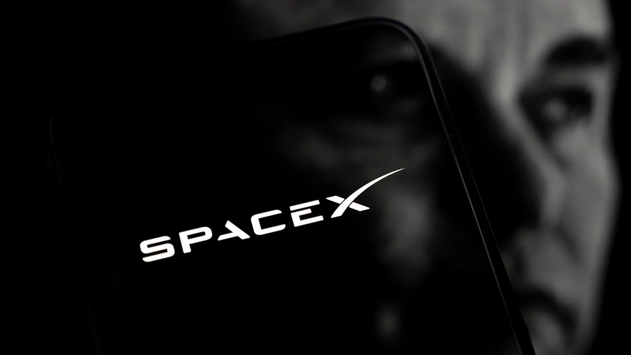Musk's SpaceX Earnings Rocket Higher as Bitcoin Stash Holds Firm