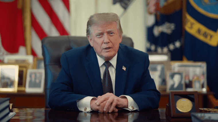 Trump Dangles $5,000 Checks in $1.2 Trillion Midterm Stimulus Gamble
