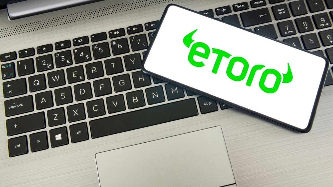 Etoro tritt Euro-Stablecoin-Bündnis bei: 11 Firmen hinter EURØP