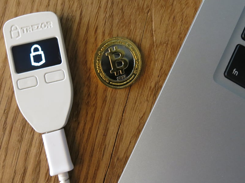 TREZOR Model T