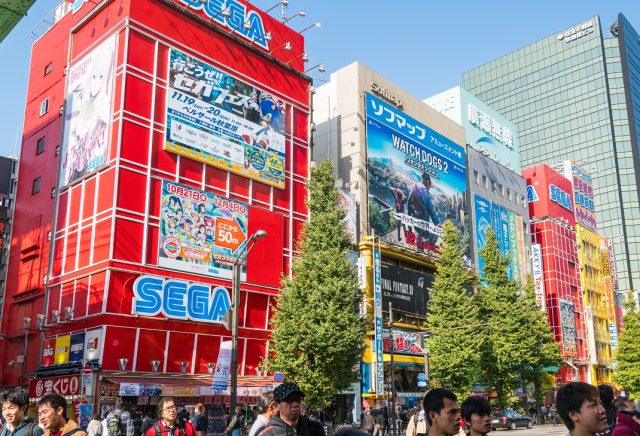 Bitcoin Adoption Grows in World's Leading Electronics District