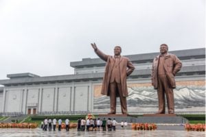 北朝鮮市民が平壌大学で暗号を研究する