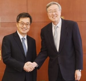 South Korea Discusses Cryptocurrency Policies With China’s Central Bank