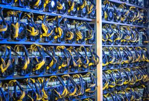 Chinese Household in Trouble for Chasing a Lost Cause – Mining Bitcoin with Phones