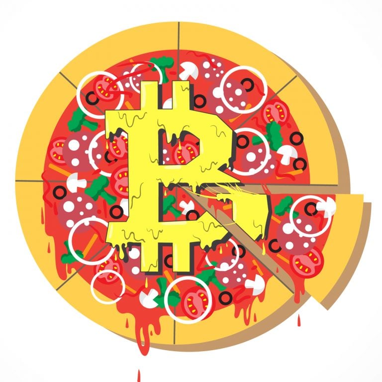 Moon Missions and Custom Wallets: Bitcoin Community Celebrates Pizza Day