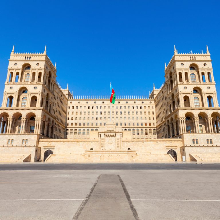  أذربيجان إلى ضريبة الدخل المشفرة والأرباح 