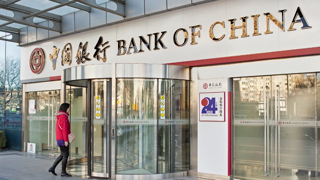 5 Bank Tiongkok Mengatakan Akun Pedagang Crypto Legal Tidak Akan Beku saat Polisi Memperluas Tindakan Celah