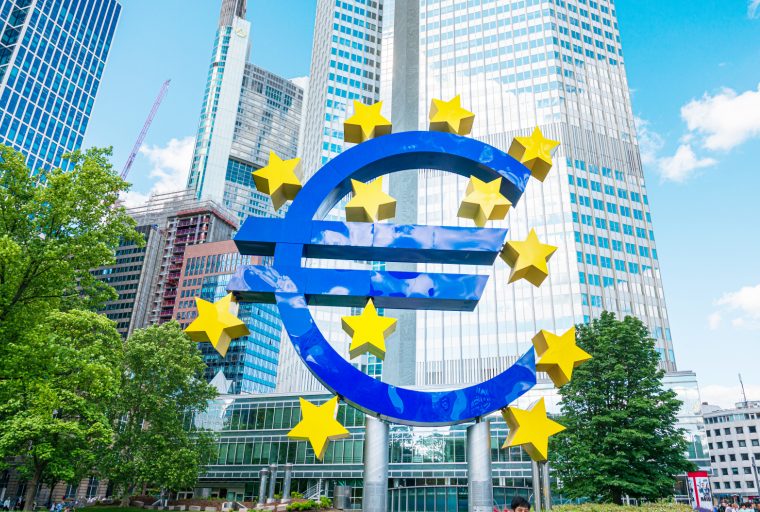 El BCE espera peor recesión en Europa que la economía global