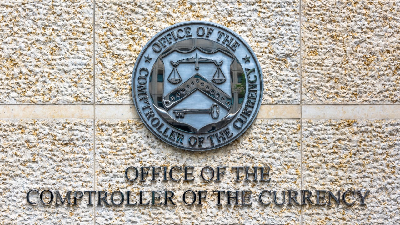 Bitcoin-Friendly Top US Banking Regulator Aims to Solve Banks' Problems With Decentralization