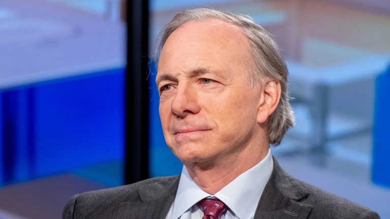 World's Largest Hedge Fund Bridgewater Has Crypto Plans — Founder Ray Dalio Calls Bitcoin 'One Hell of an Invention'