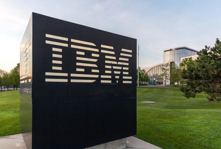 IBM Brings the Ridiculous 'Blockchain Hype' Back Like Its 2016 All Over Again