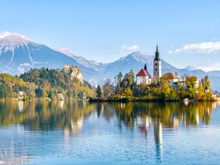  bitcoin slovenia leader adoption makes cryptocurrency country 
