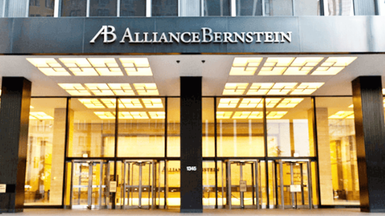 Allianz Bernstein teilt Kunden mit, dass Bitcoin eine Rolle bei der Asset Allocation spielt