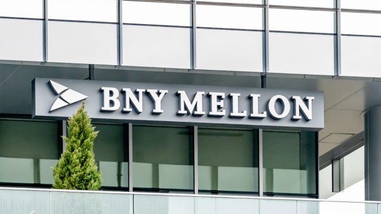 Oldest US Bank BNY Mellon Sets Up Crypto Unit — Will Hold, Transfer, Issue Bitcoin for Clients