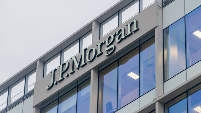 JPMorgan’s Analysis Shows Institutional Investors Moving From Gold ETFs to Bi...