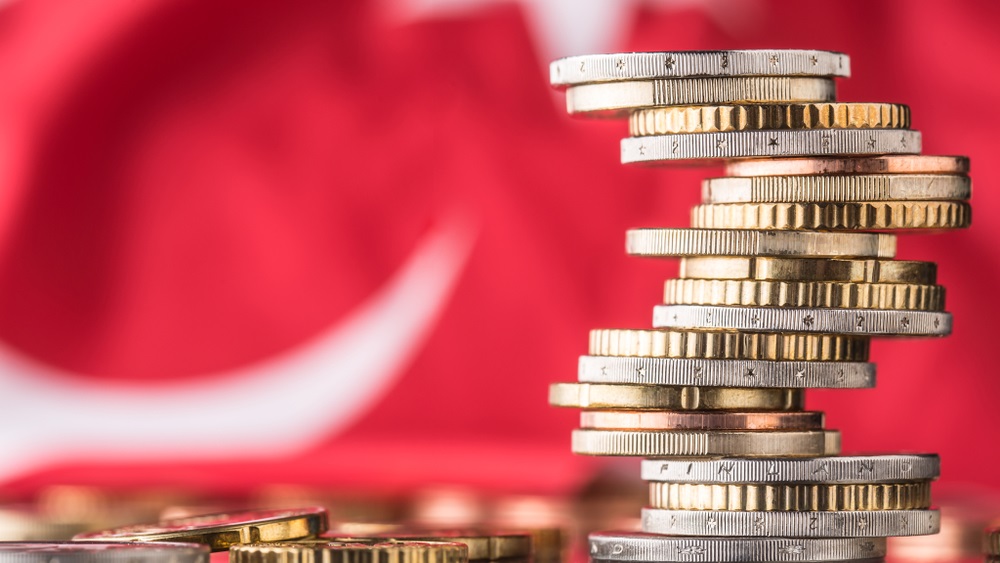 トルコ政府が300万以上の銀行口座を凍結