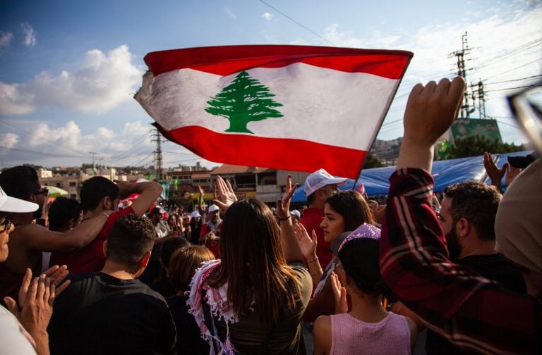 Lebanese Protestors Gather at Central Bank as Financial Lockout Continues