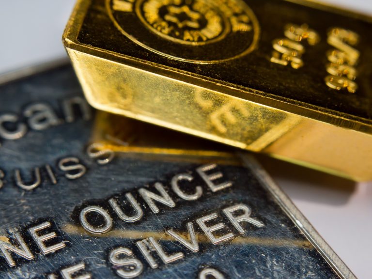 Gold and Silver Follow Similar Trend to Bitcoin, Influenced by China