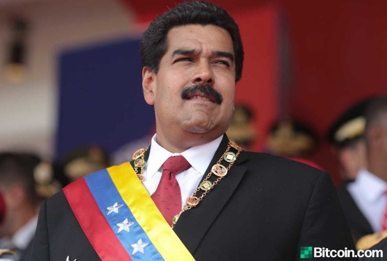 Maduro ordena el cierre de bancos venezolanos en medio del susto del coronavirus