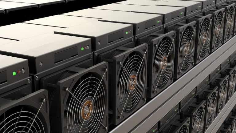 Riot Blockchain Buys 8,000 of Bitmain's Latest Bitcoin Miners, Company Targets 1.5 EH/s by 2021