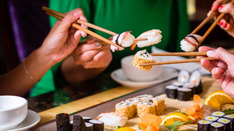 Bitcoin’s Early Days: Reporter Recalls $200K Sushi Dinner After Spending 10 B...