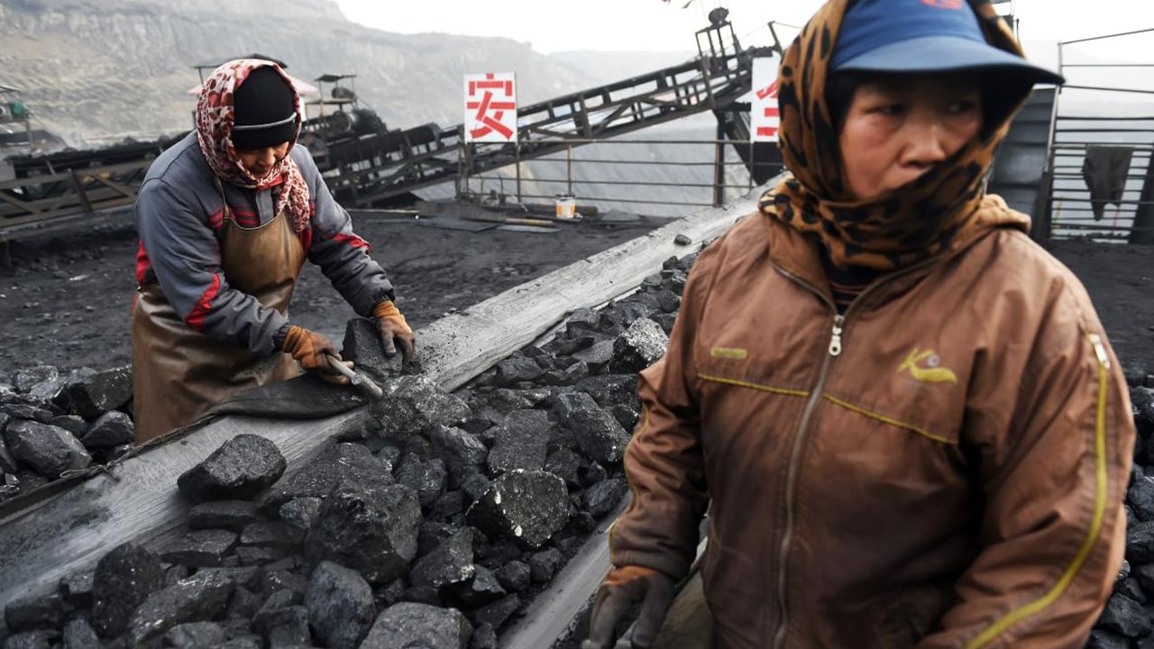 China's Coal Standoff Causes Power Shortages, Chinese Bitcoin Miners 'Heavily Affected'