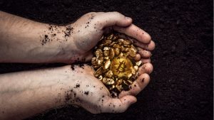 Chinese State Media Surprises With Forecast of Bitcoin Outshining Gold