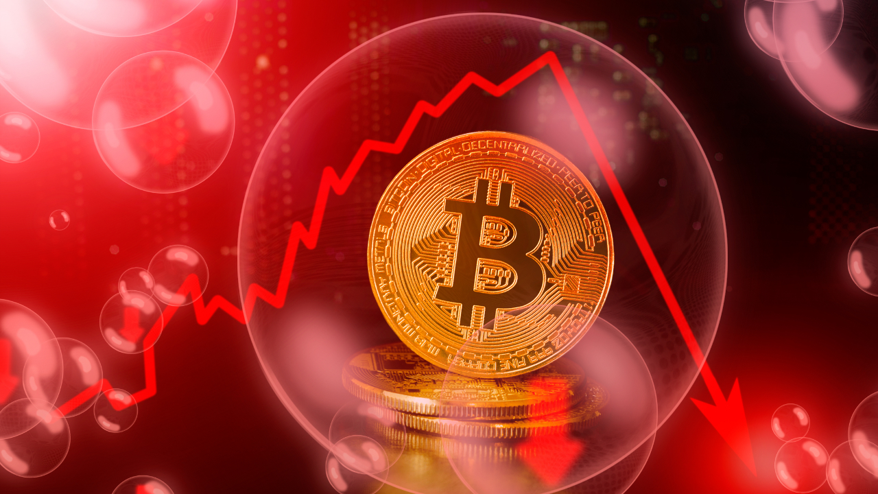 Investment Manager Guggenheim Has Some Advice as BTC Sheds Billions — ‘Bitcoin’s Parabolic Rise Unsustainable’