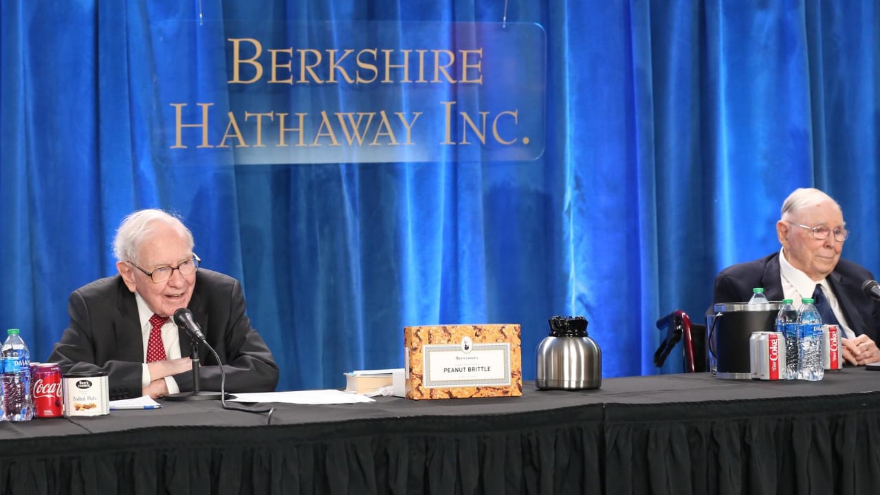 Berkshire Hathaway’s Charlie Munger Envy Bitcoin massive Success -Charlie Munger interview